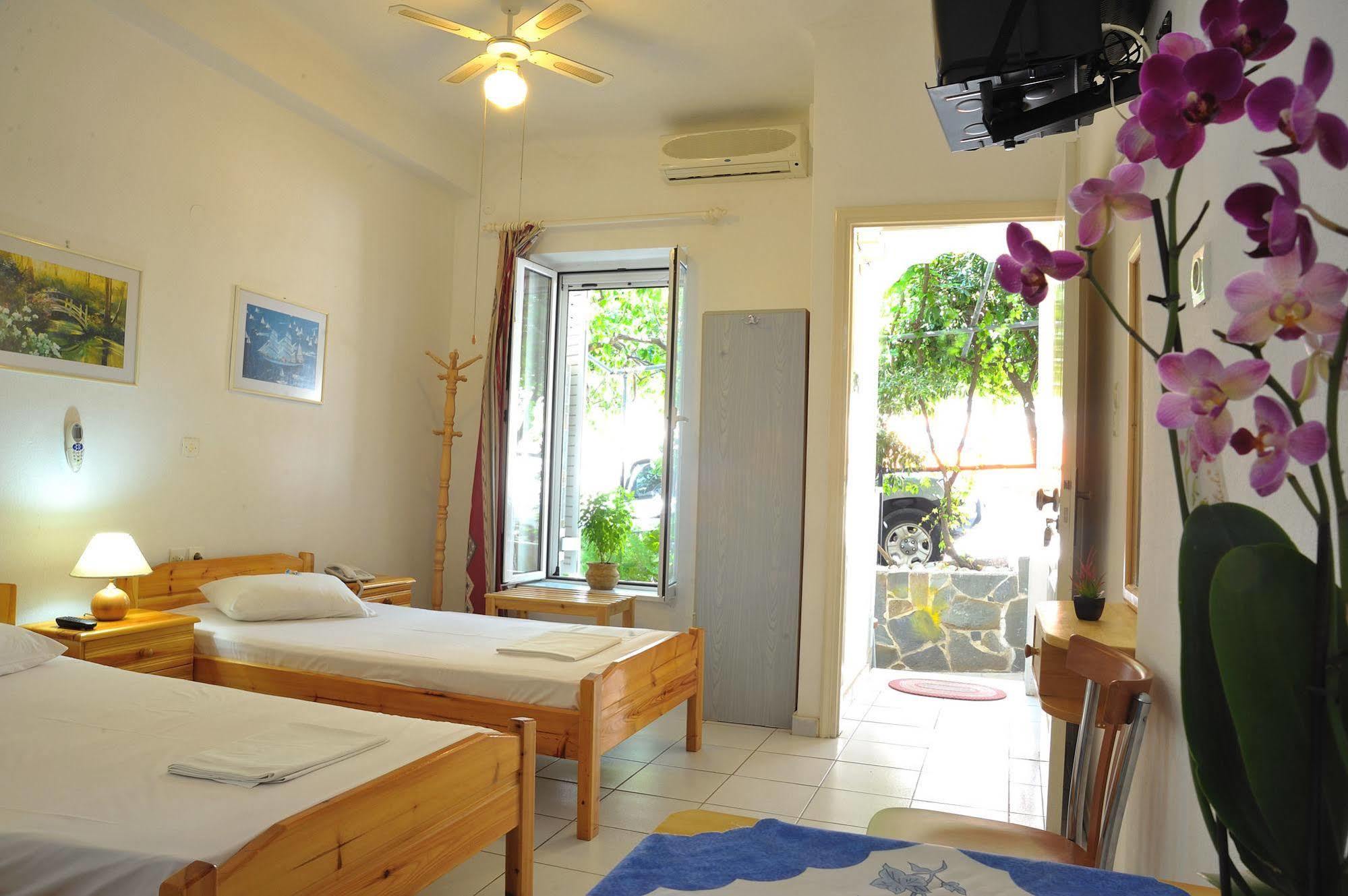 Armonia Central Loutra Edipsou  ภายนอก รูปภาพ